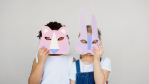 children-with-animal-masks