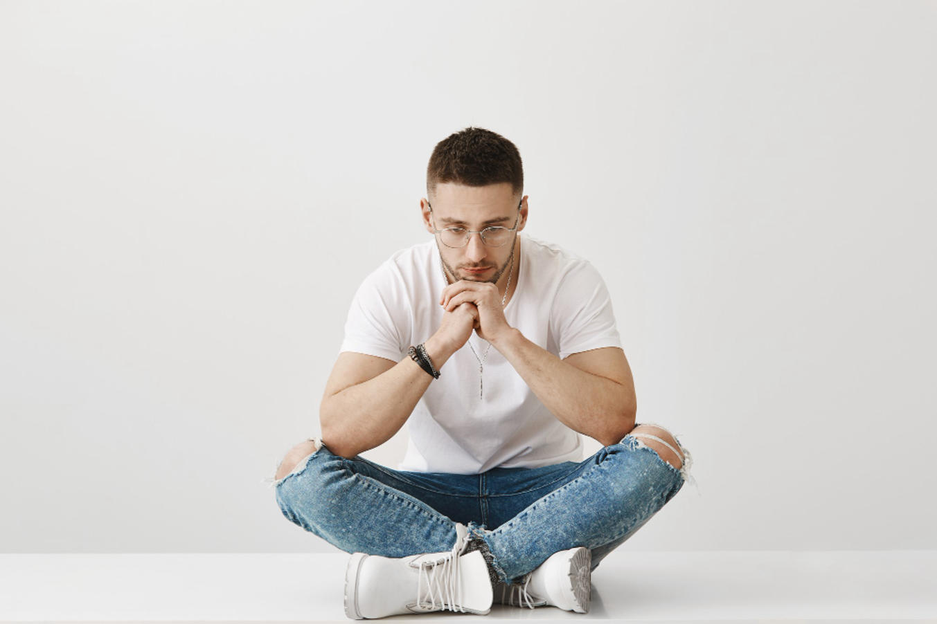 Communication Guide: How To Not Invalidate Emotions