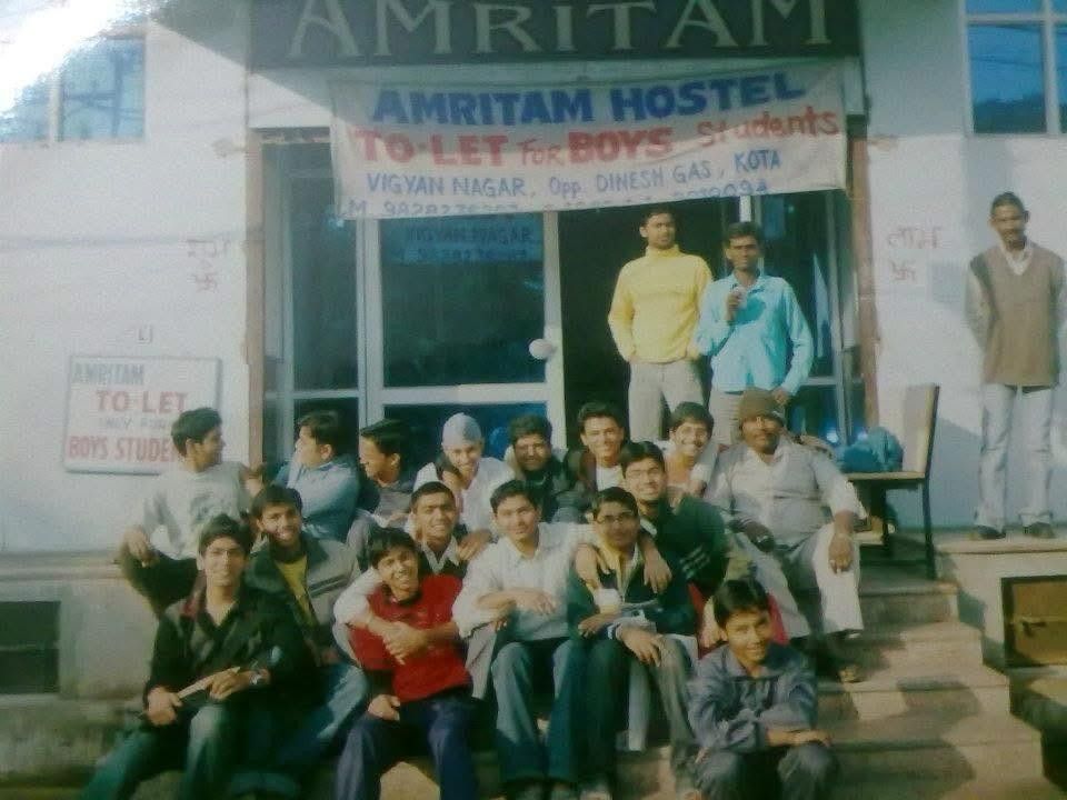 pradeep-with-his-friends-at-amritam-hostel