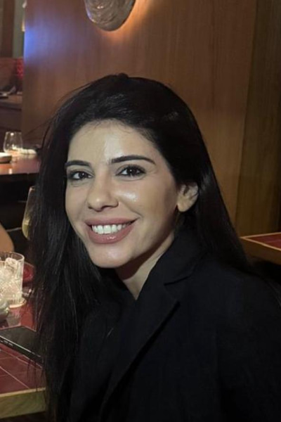 rhéa-jabbour-smiling