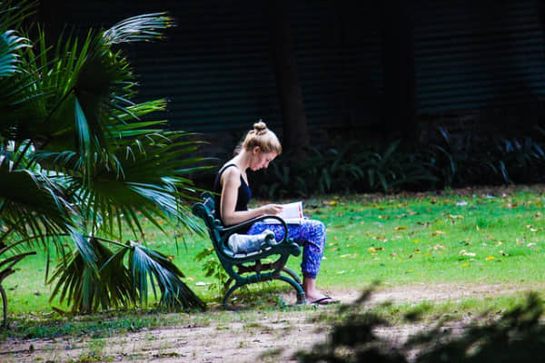 study-garden-park-green-women
